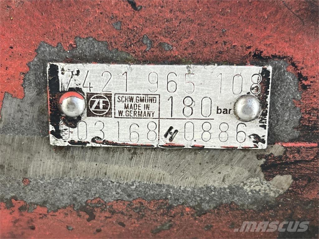  Steering box 180bar Εξαρτήματα και εξοπλισμός για γερανούς