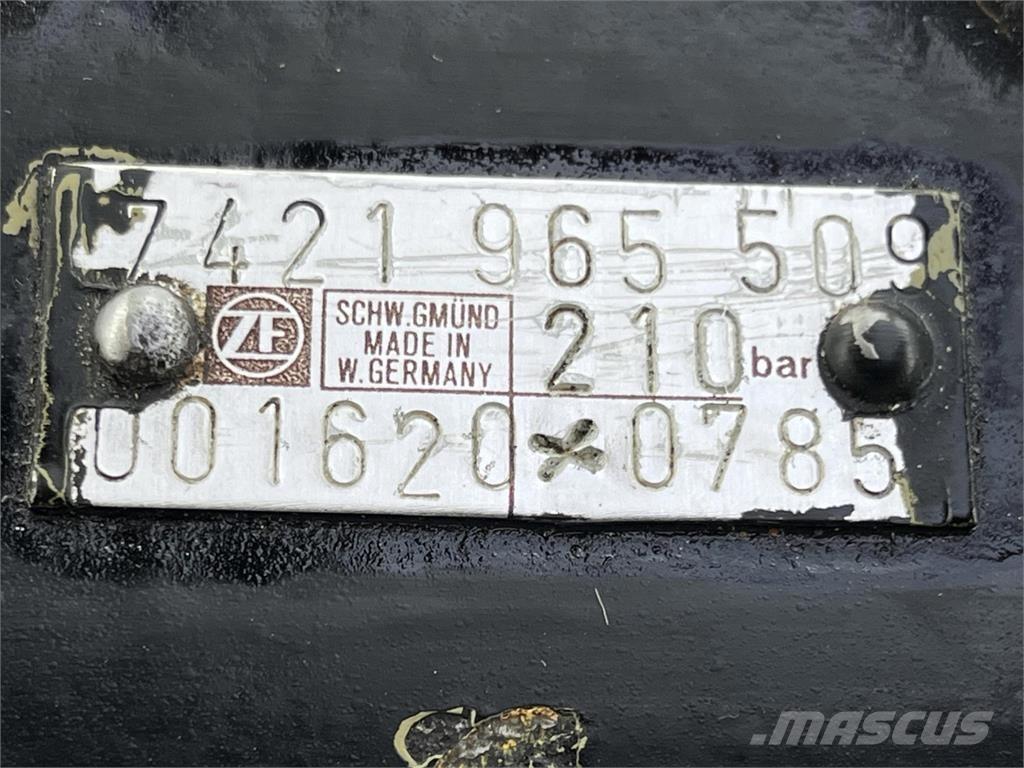  Steering box 210bar Εξαρτήματα και εξοπλισμός για γερανούς