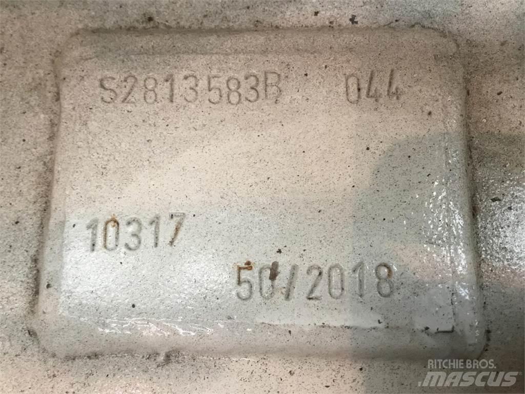 Terex AC 40L upper Εξαρτήματα και εξοπλισμός για γερανούς