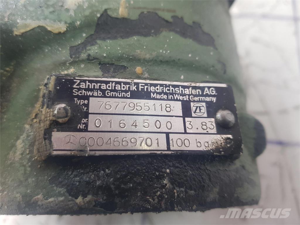 ZF steering pump Εξαρτήματα και εξοπλισμός για γερανούς