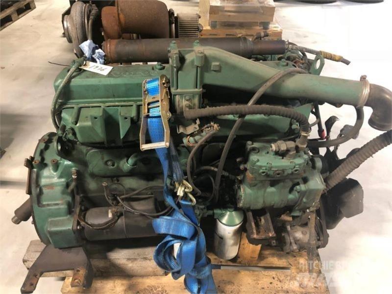 Volvo D7B Χειρισμός Υλικών - Άλλα