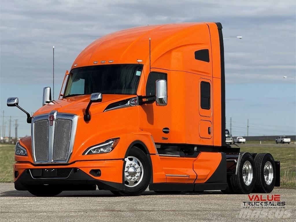 Kenworth T680 Τράκτορες