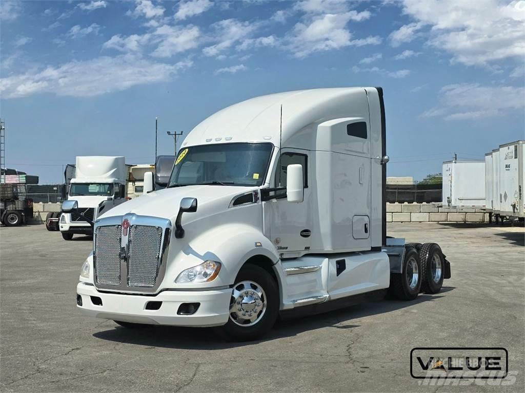 Kenworth T680 Τράκτορες