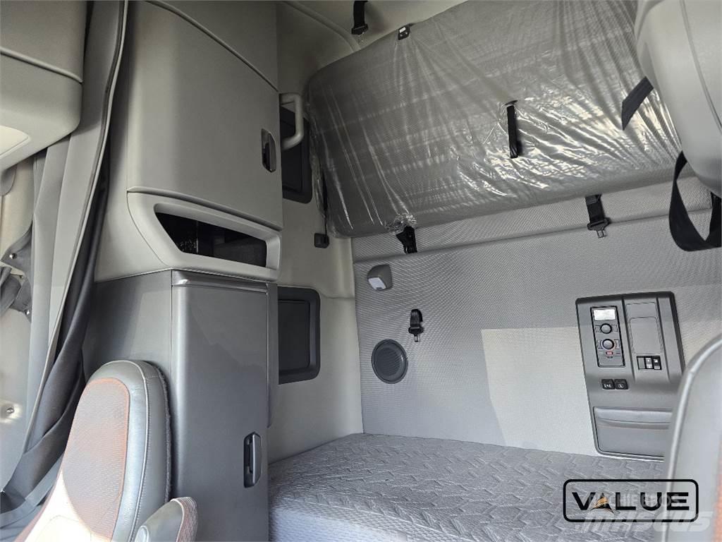 Volvo VNL760 Τράκτορες