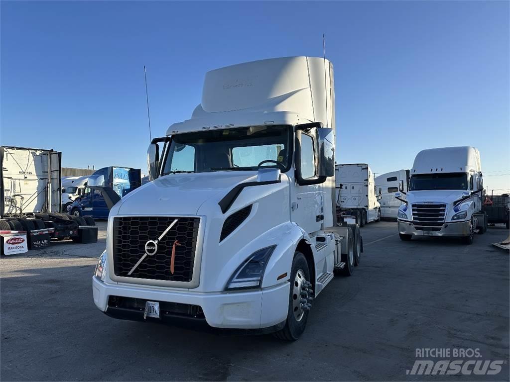 Volvo VNR Τράκτορες