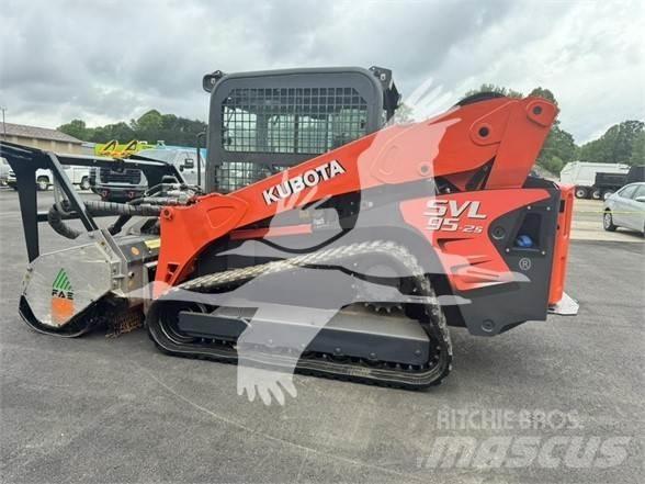 Kubota SVL95-2S Καταστροφέας κλαδιών