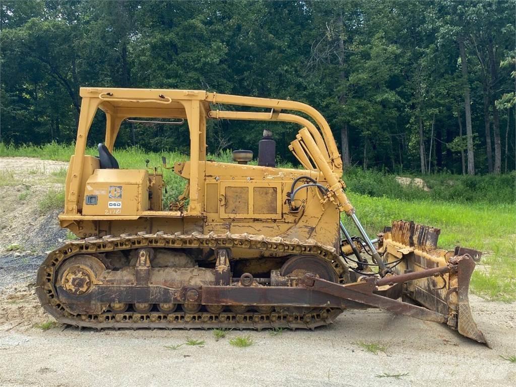 CAT D6D Κατασκευές - Άλλα