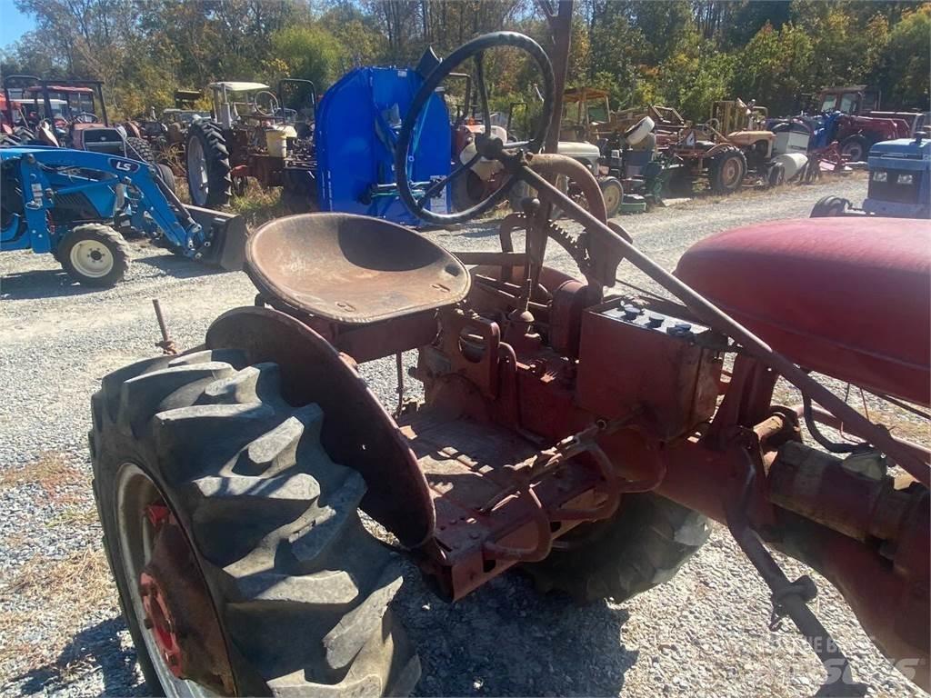 Farmall A Κατασκευές - Άλλα
