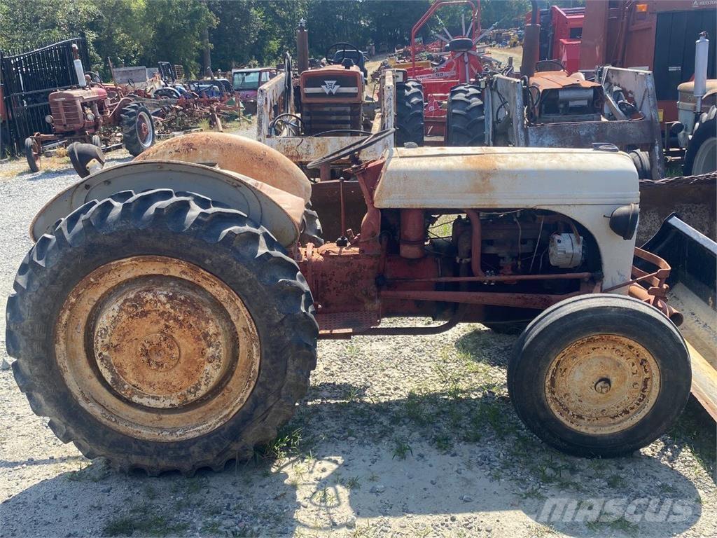 Ford 8N Κατασκευές - Άλλα