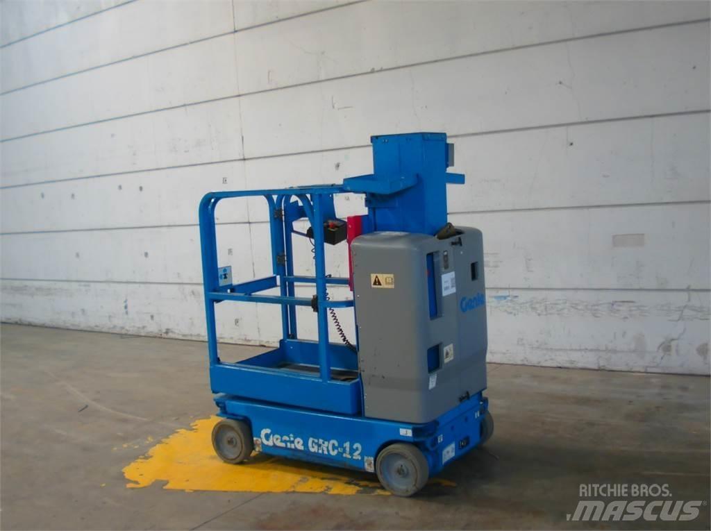 Genie GRC12 Ανυψωτήρες με κατακόρυφους πυλώνες
