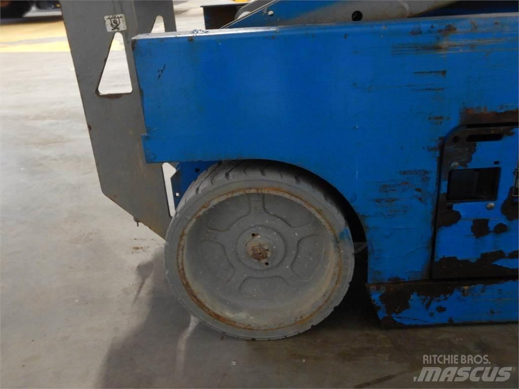 Genie GS2032 Ανυψωτήρες ψαλιδωτής άρθρωσης