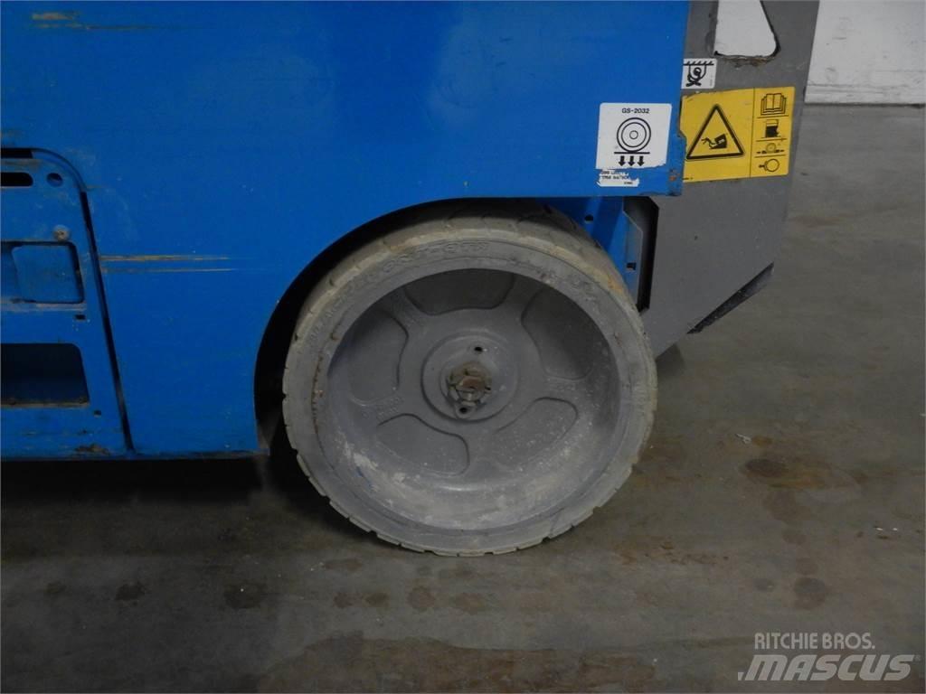 Genie GS2032 Ανυψωτήρες ψαλιδωτής άρθρωσης