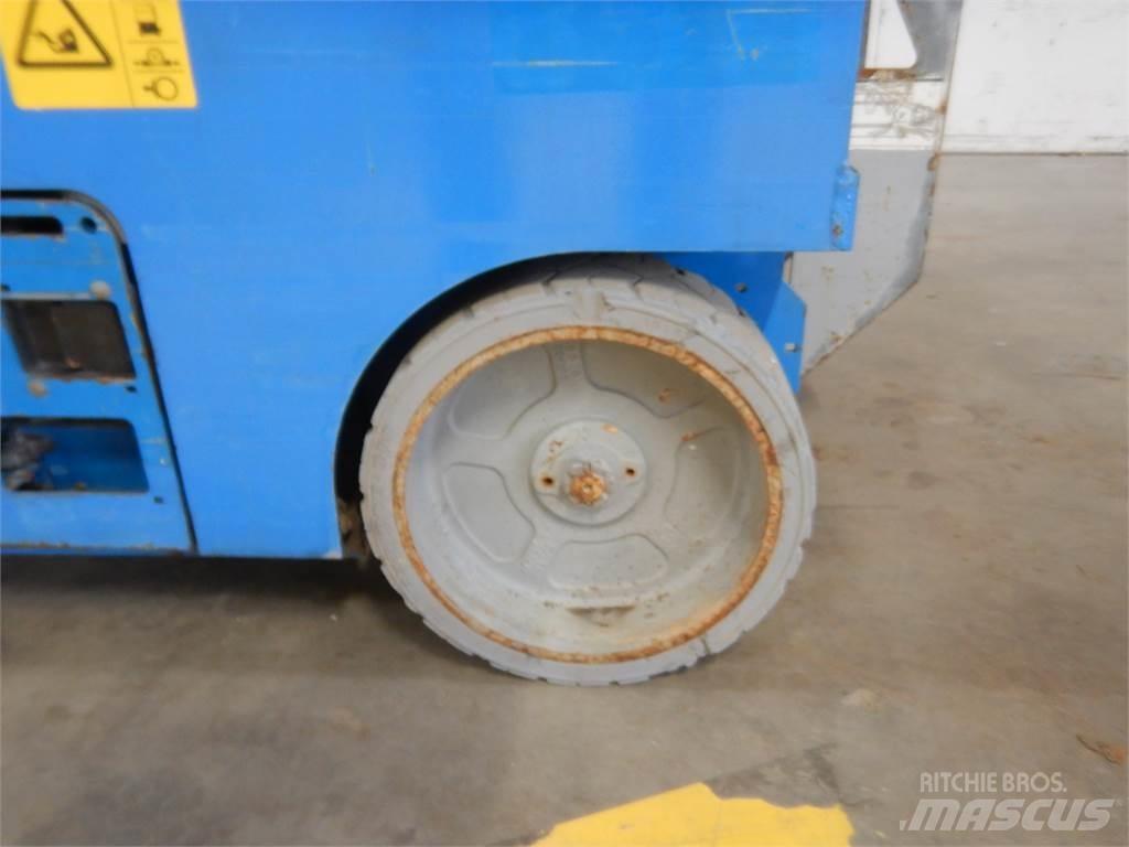Genie GS2046 Ανυψωτήρες ψαλιδωτής άρθρωσης