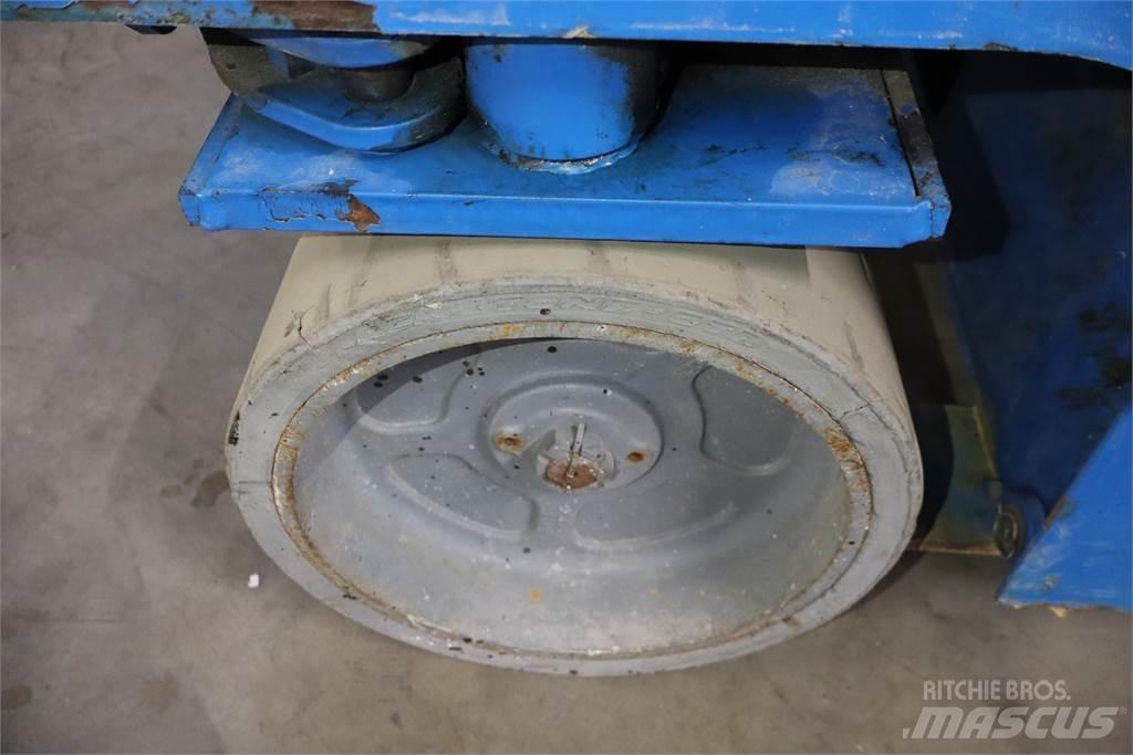 Genie GS2046 Ανυψωτήρες ψαλιδωτής άρθρωσης