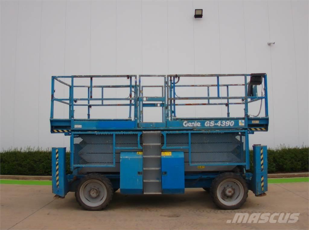 Genie GS4390RT Ανυψωτήρες ψαλιδωτής άρθρωσης