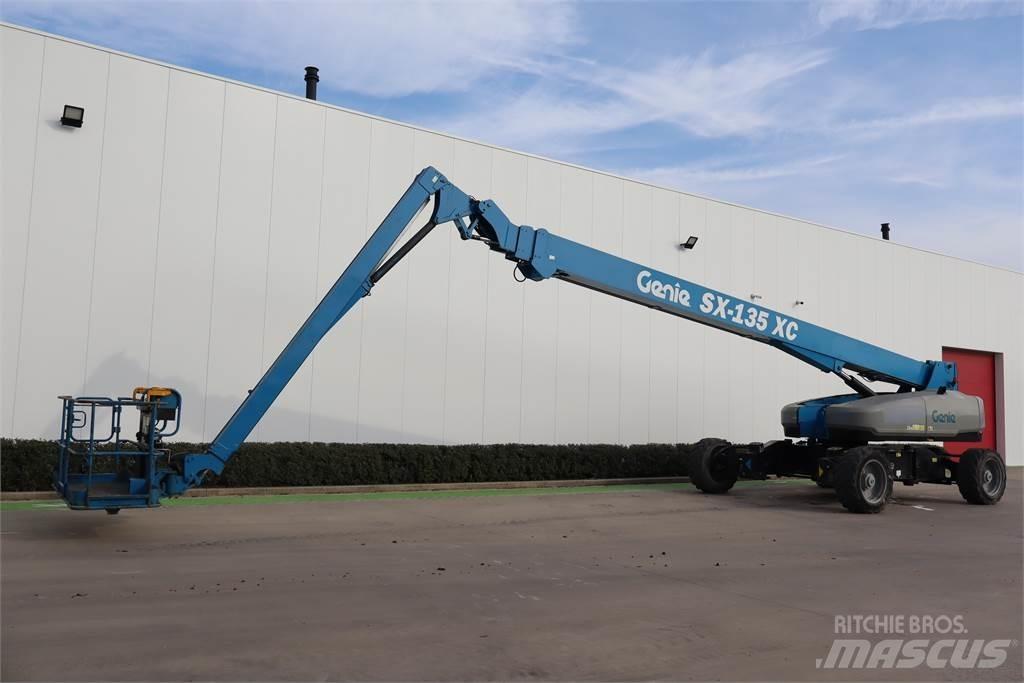 Genie SX135XC Ανυψωτήρες με τηλεσκοπικό βραχίονα