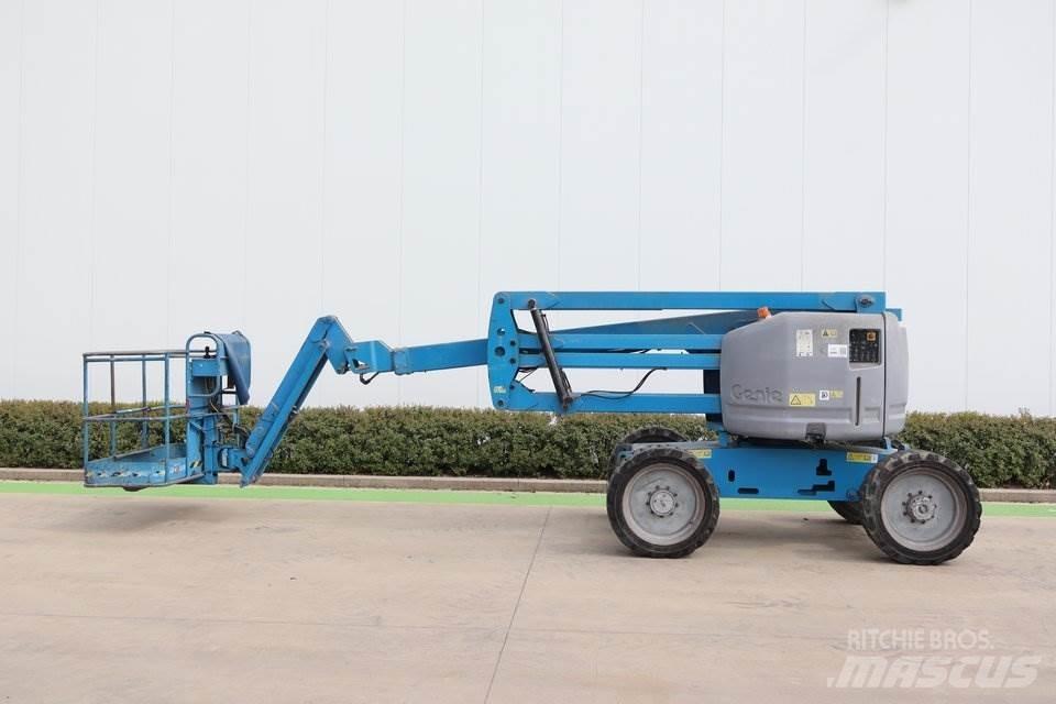 Genie Z51-30JRT Ανυψωτήρες με αρθρωτό βραχίονα