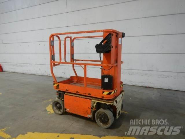 JLG 1230ES Ανυψωτήρες με κατακόρυφους πυλώνες