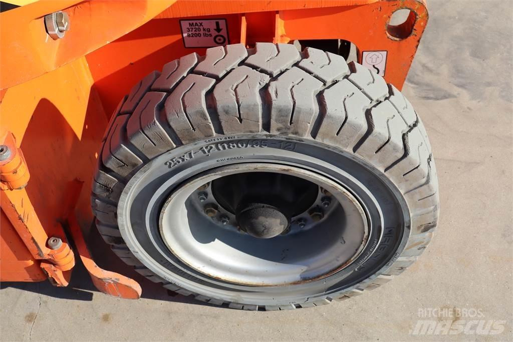 JLG E300AJP Ανυψωτήρες με αρθρωτό βραχίονα