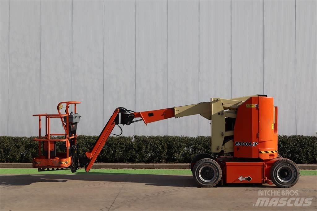 JLG E300AJP Ανυψωτήρες με αρθρωτό βραχίονα