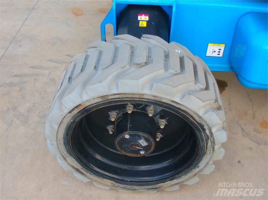 Niftylift HR28 Ανυψωτήρες με αρθρωτό βραχίονα