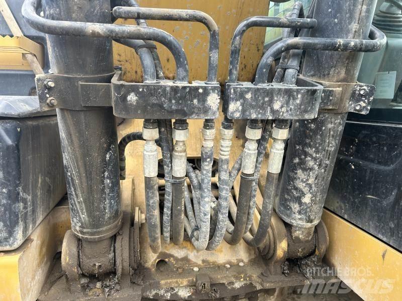 CAT 320EL Εκσκαφείς με ερπύστριες