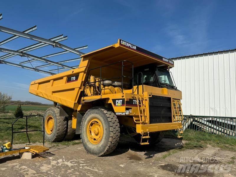CAT 771D Άκαμπτα Dumper με ανατρεπόμενο κάδο