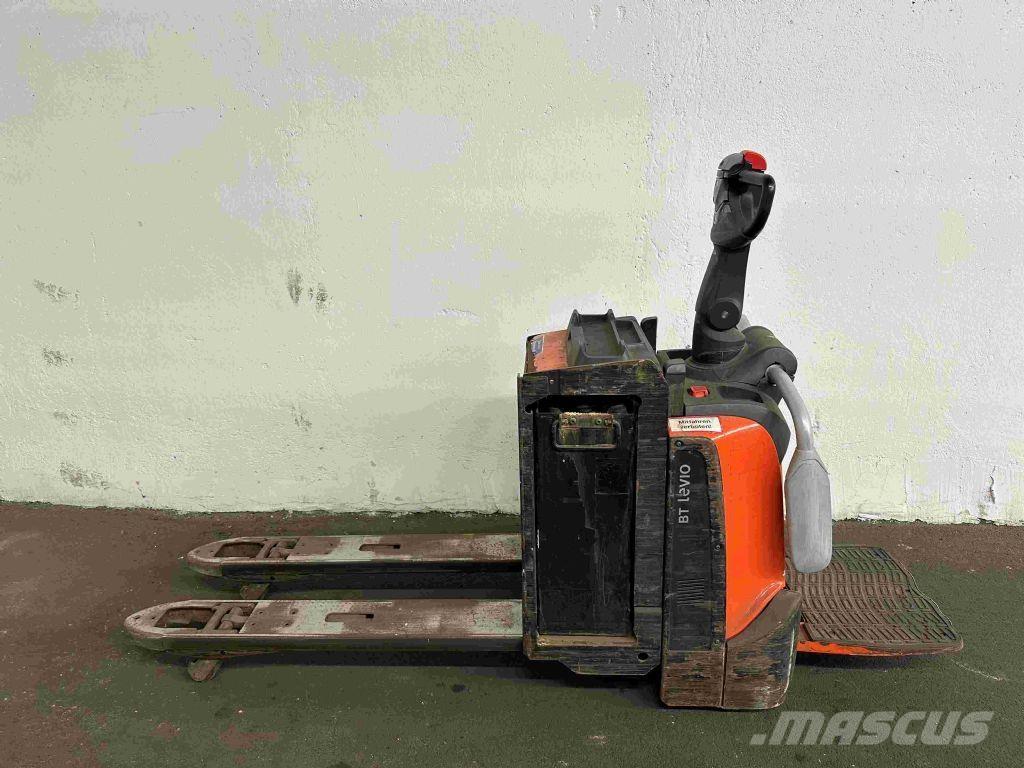 Toyota LPE 200 Χειροκίνητο περονοφόρο ανυψωτικό