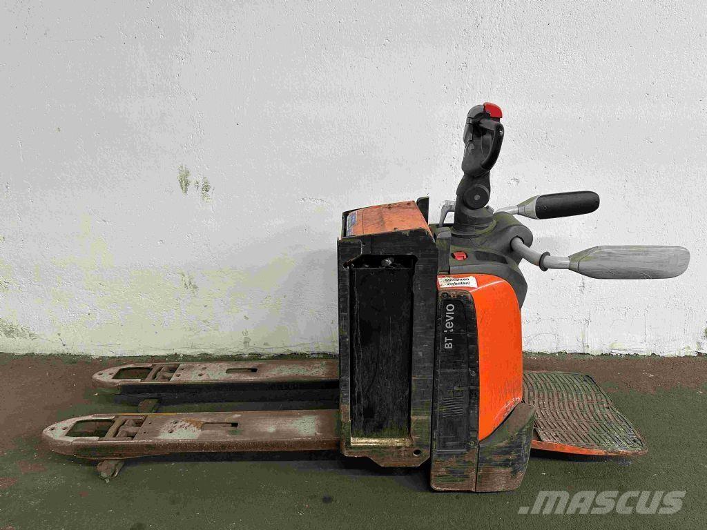 Toyota LPE 200 Χειροκίνητο περονοφόρο ανυψωτικό