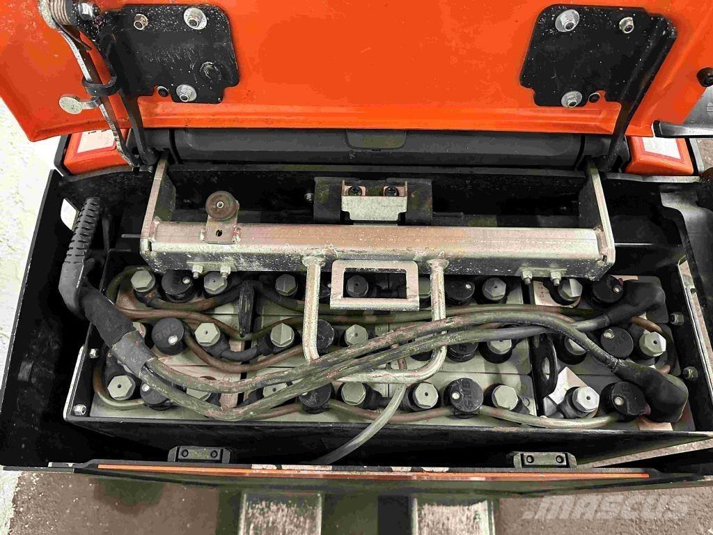 Toyota LPE 200 Χειροκίνητο περονοφόρο ανυψωτικό