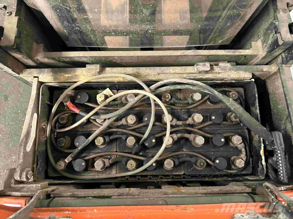 Toyota SPE 200 D Παλετοφόρα πεζού χειριστή με ιστό