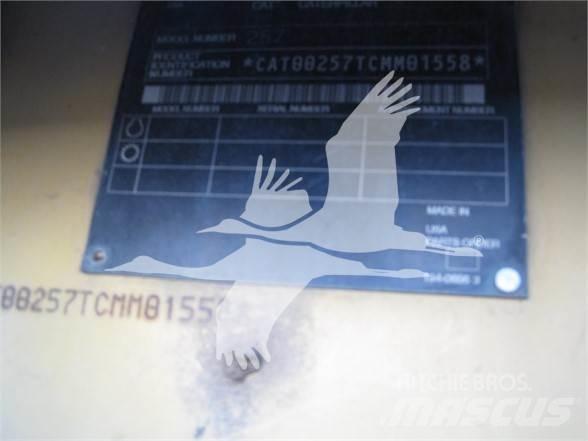 CAT 257 Φορτωτάκια