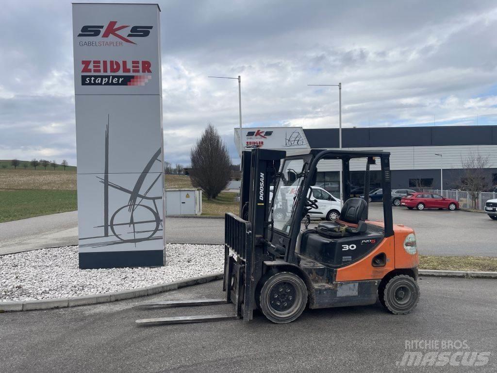 Doosan D30S-5 Πετρελαιοκίνητα Κλαρκ