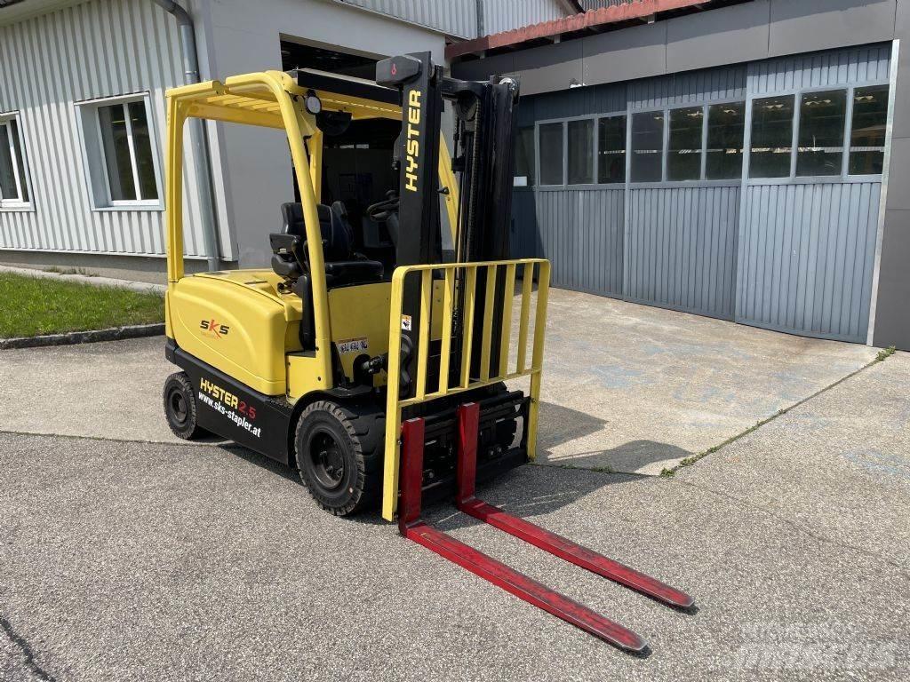 Hyster J2.5XN Ηλεκτρικά περονοφόρα ανυψωτικά κλαρκ