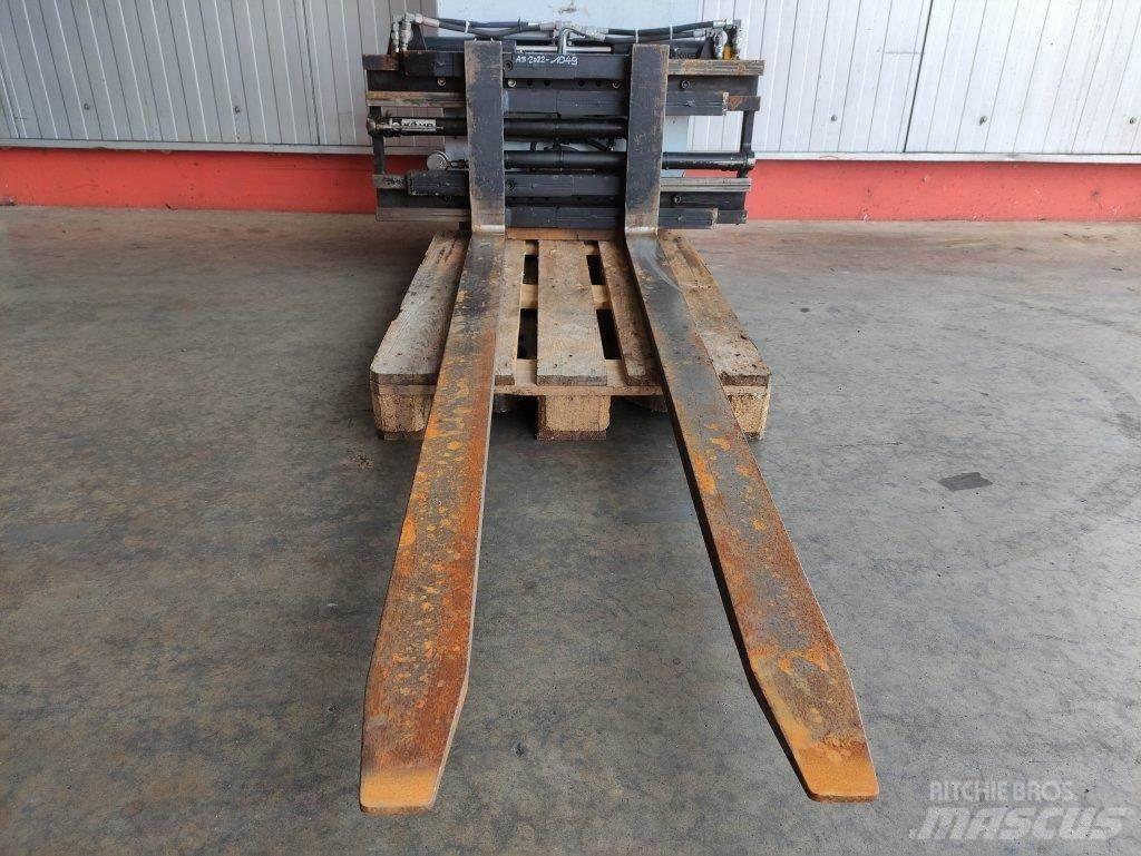 Kaup T 411 Δικράνες