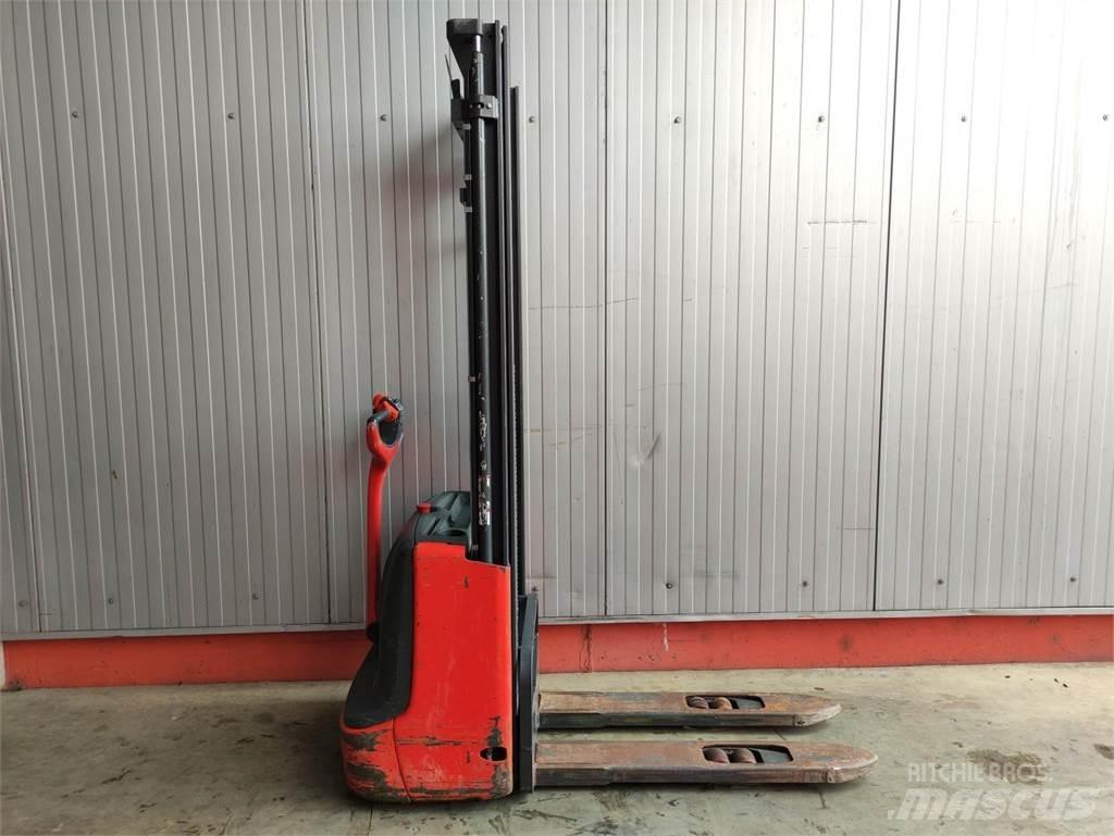 Linde L12 Παλετοφόρα πεζού χειριστή με ιστό