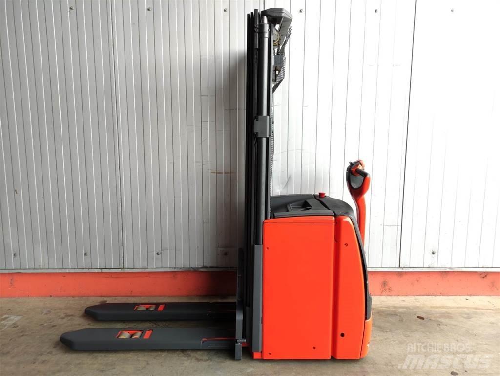 Linde L16-1173 Παλετοφόρα πεζού χειριστή με ιστό