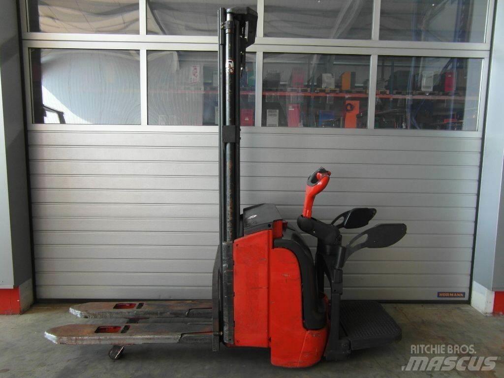 Linde L16APi-372 Παλετοφόρα πεζού χειριστή με ιστό