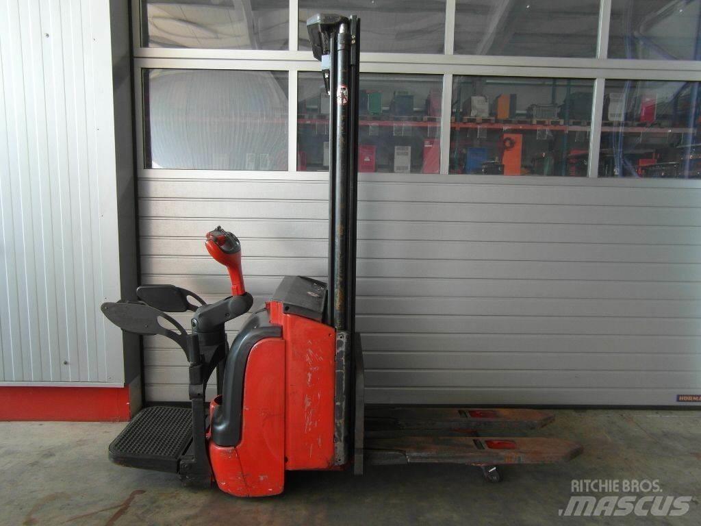 Linde L16APi-372 Παλετοφόρα πεζού χειριστή με ιστό