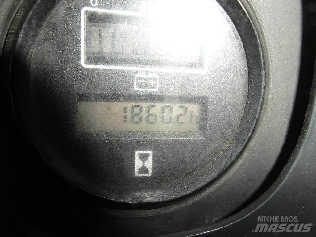Linde L16APi-372 Παλετοφόρα πεζού χειριστή με ιστό