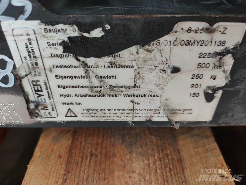 Meyer 6-2504F-Z Χειρισμός Υλικών - Άλλα