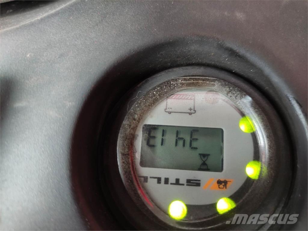 Still EGV16 Παλετοφόρα πεζού χειριστή με ιστό