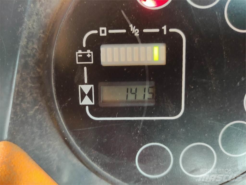 Still R06-06 Φορτηγά ρυμούλκησης