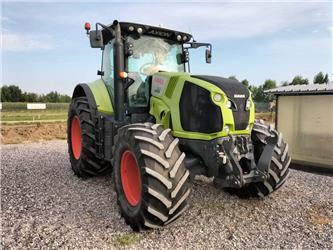 CLAAS Axion 800