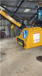 McConnel PA6577T Hedgecutter
