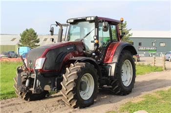 Valtra T163 Tractor