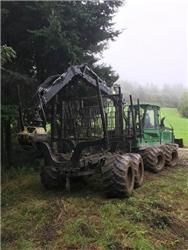 John Deere 1210E