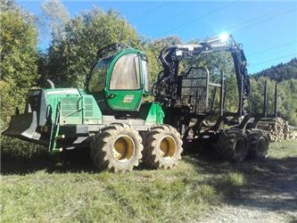 John Deere 1110E