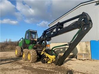 John Deere 1270E