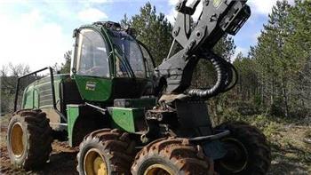 John Deere 1270G
